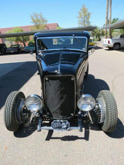 Ford Coupe 1932 image number 31