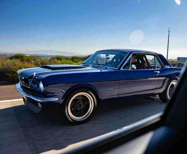 Ford Mustang 1966 image number 2