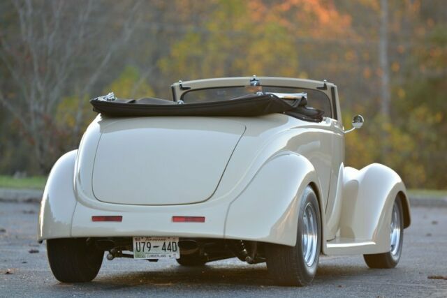 Ford Street Rod Convertible 1937 image number 34