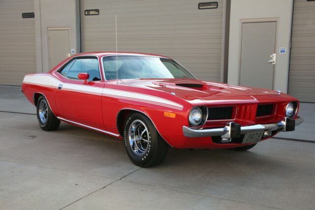 Plymouth Barracuda 1973 image number 1