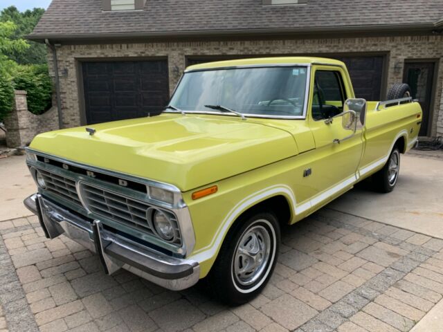 Ford F-100 1973 image number 0