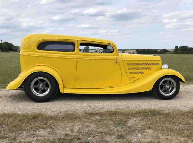 Ford Model 40 1933 image number 14