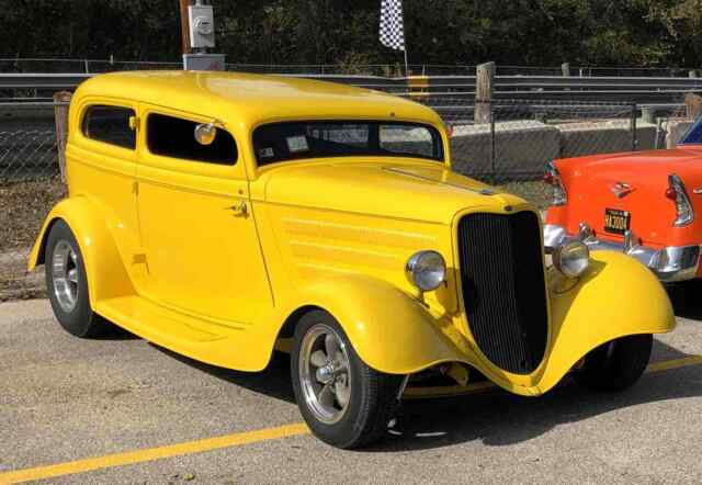 Ford Model 40 1933 image number 18