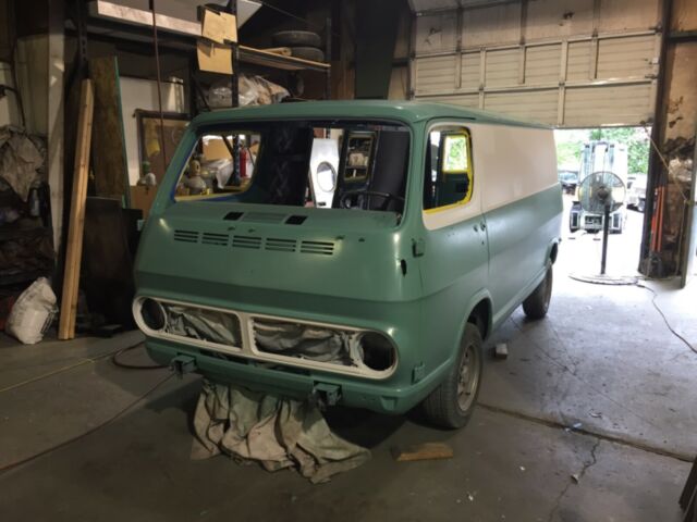 Chevrolet G10 Van 1967 image number 18