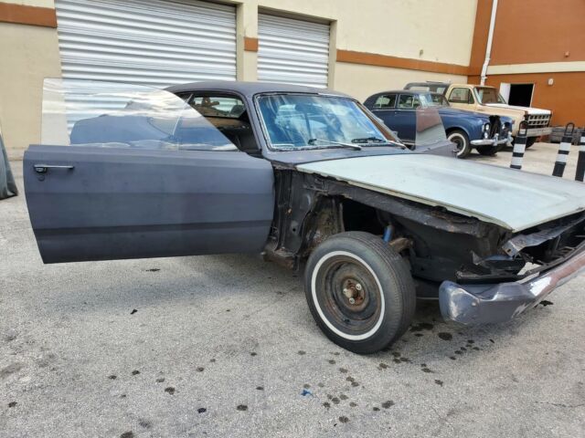 Plymouth Duster 1970 image number 30