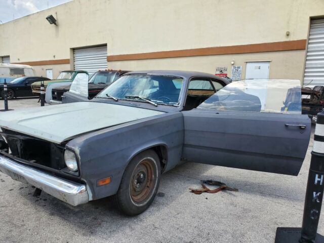 Plymouth Duster 1970 image number 31