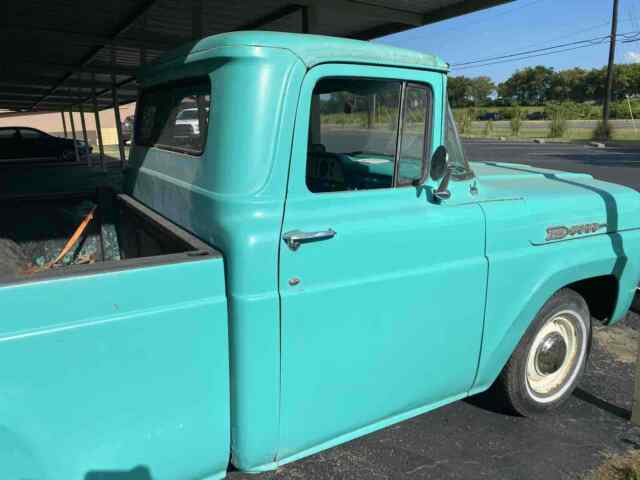 Ford F100 1960 image number 24