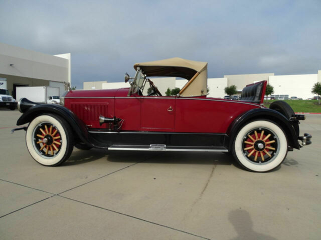 Pierce Arrow 1925 image number 2