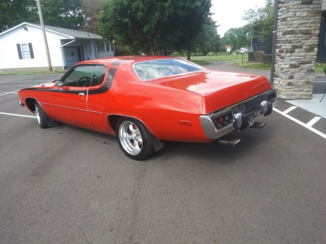 Plymouth Road Runner 1973 image number 8