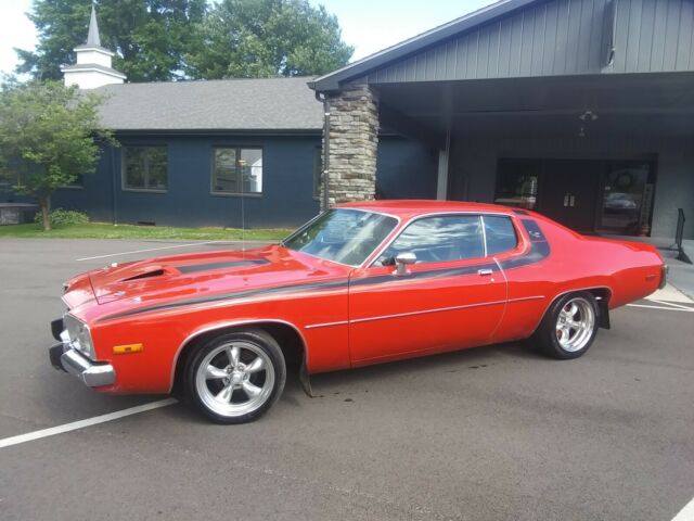 Plymouth Road Runner 1973 image number 9