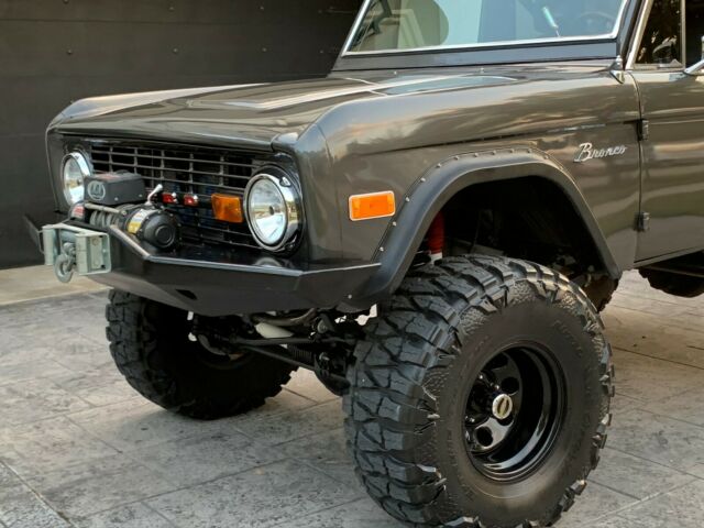 Ford Bronco 1973 image number 10