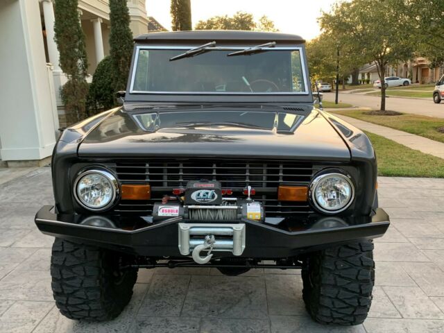 Ford Bronco 1973 image number 12