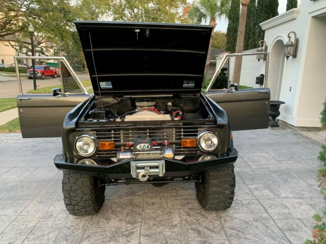 Ford Bronco 1973 image number 32