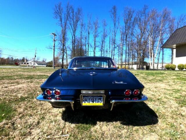 Chevrolet Corvette 1965 image number 22