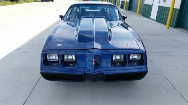 Pontiac Trans Am 1979 image number 1