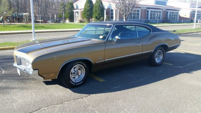 Oldsmobile Cutlass S 1970 image number 20