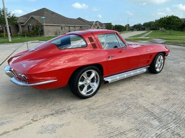 Chevrolet Corvette 1964 image number 11