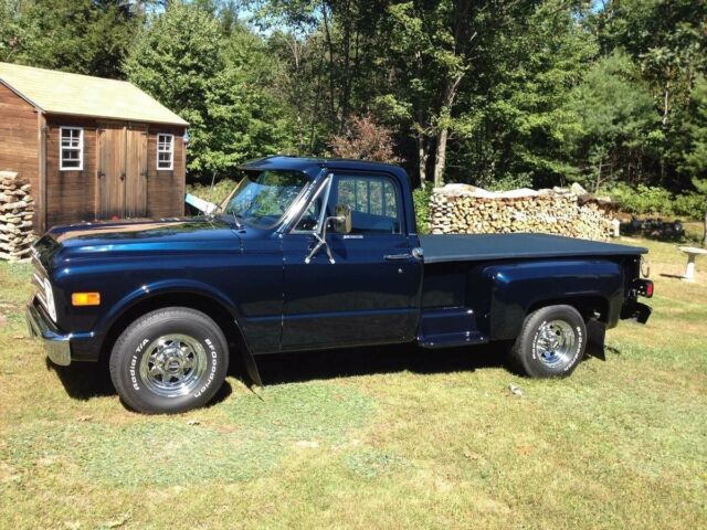 Chevrolet C-10 1968 image number 18