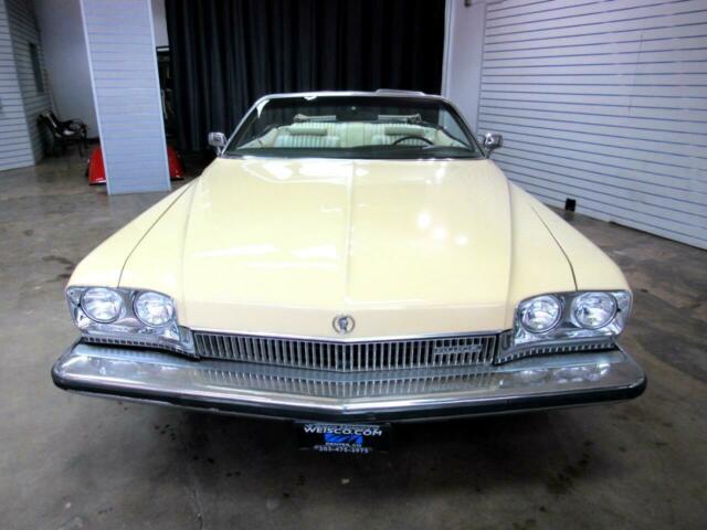 Buick Centurion 1973 image number 20