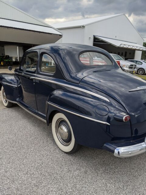 Ford Super Deluxe Coupe 1947 image number 30