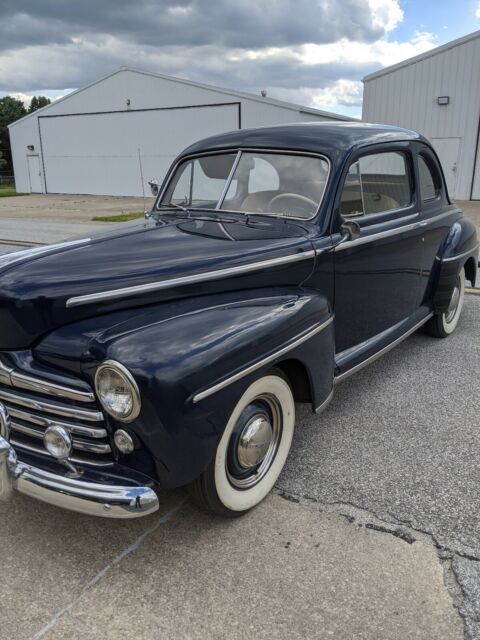 Ford Super Deluxe Coupe 1947 image number 31