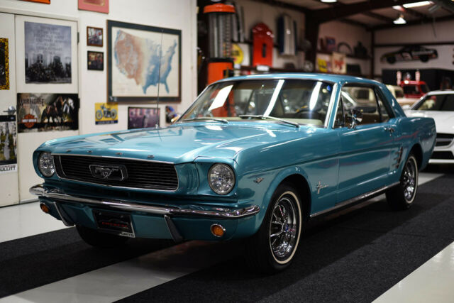 Ford Mustang 1966 image number 1