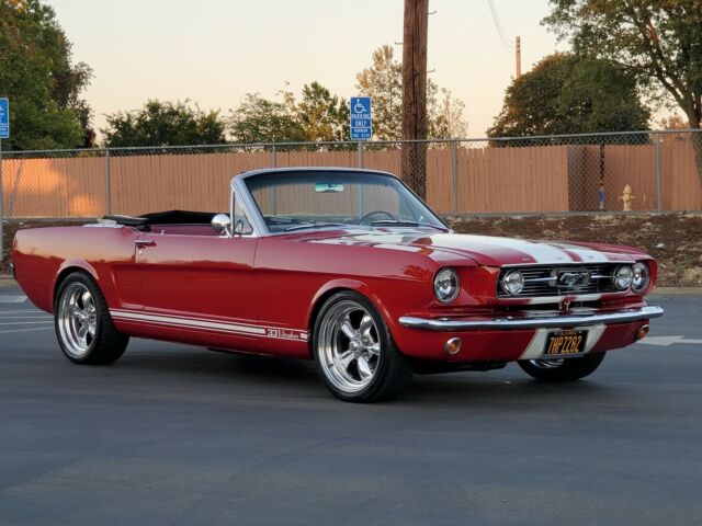 Ford Mustang 1966 image number 0