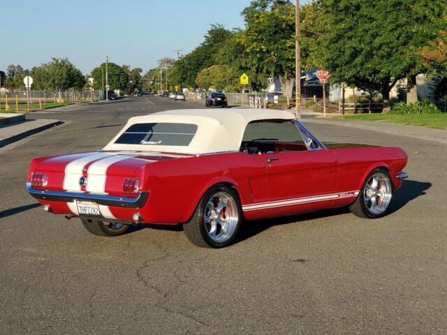 Ford Mustang 1966 image number 27