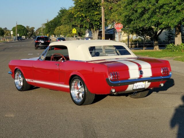 Ford Mustang 1966 image number 31