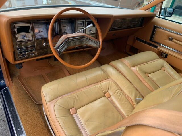 Lincoln Continental 1978 image number 34