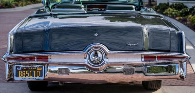 Chrysler Imperial 1966 image number 0