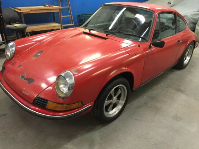 Porsche 911 1971 image number 1