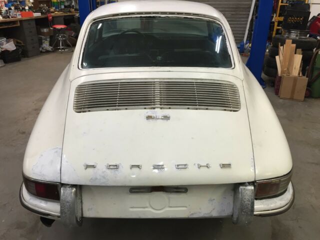 Porsche 912 1969 image number 2