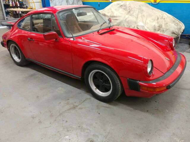 Porsche 911 1975 image number 6