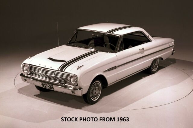 Ford Falcon 1963 image number 17