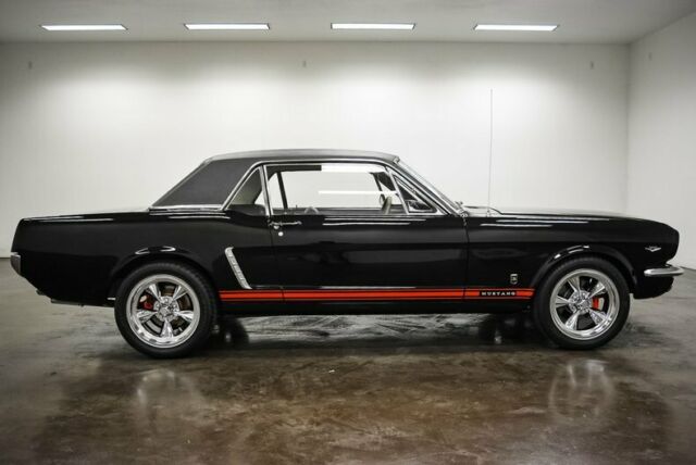 Ford Mustang 1965 image number 31