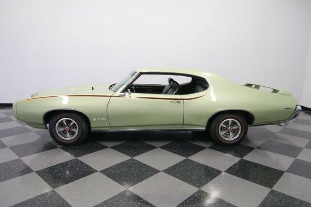 Pontiac GTO 1969 image number 2