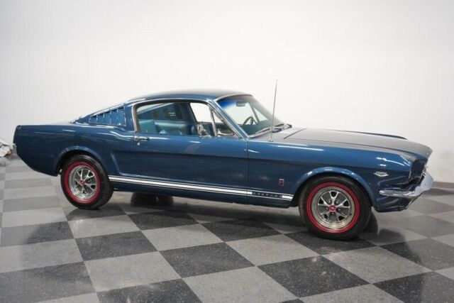 Ford Mustang 1965 image number 16