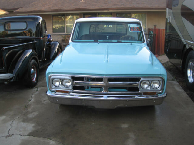 GMC C10 1967 image number 2