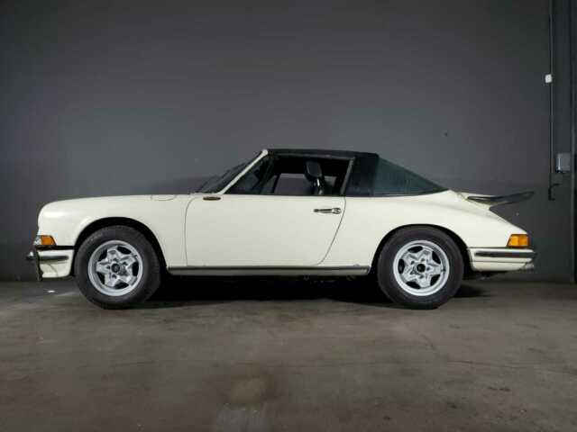 Porsche 911 1973 image number 44