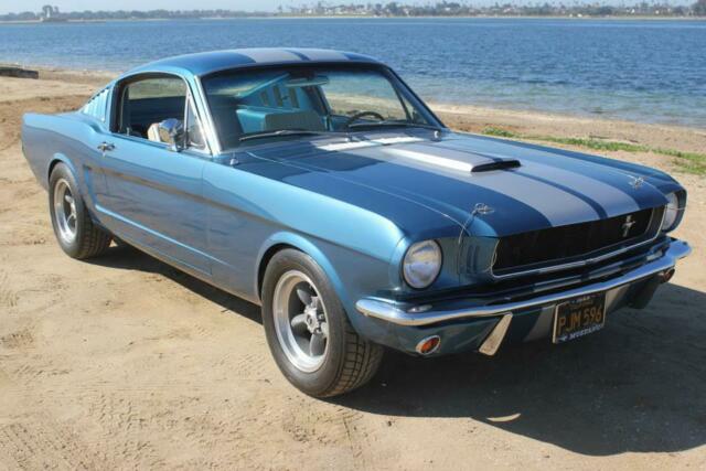 Ford Mustang 1965 image number 8