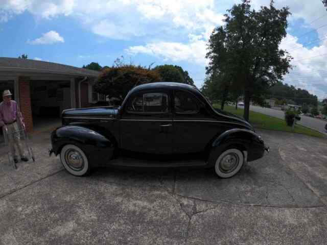 Ford Business Coupe 1940 image number 1