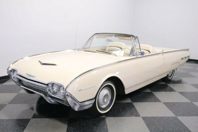 Ford Thunderbird 1962 image number 21