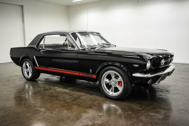 Ford Mustang 1965 image number 24