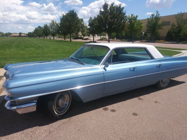 Cadillac DeVille Sedan 1963 image number 17