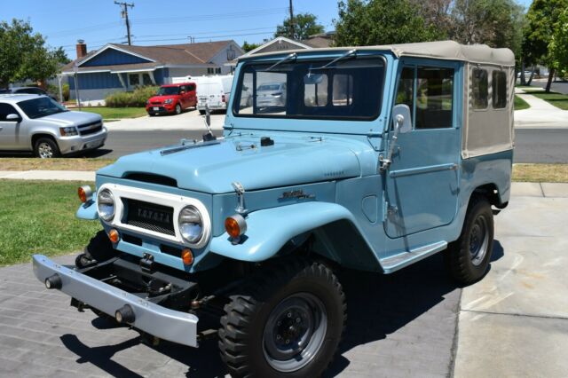 Toyota FJ Cruiser 1968 image number 1