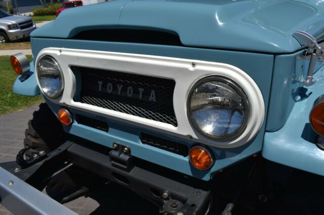 Toyota FJ Cruiser 1968 image number 16