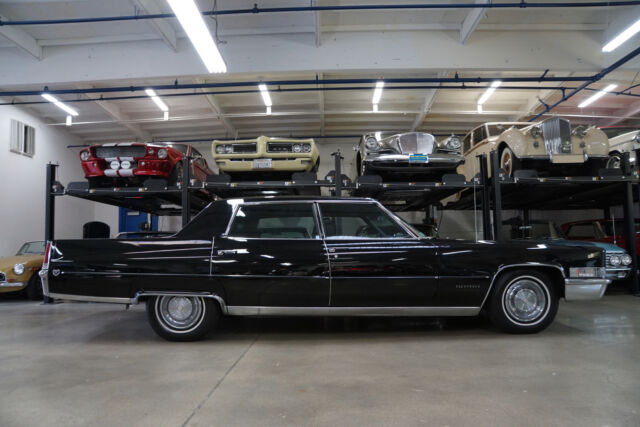 Cadillac Fleetwood 60 Special Sedan 1969 image number 27