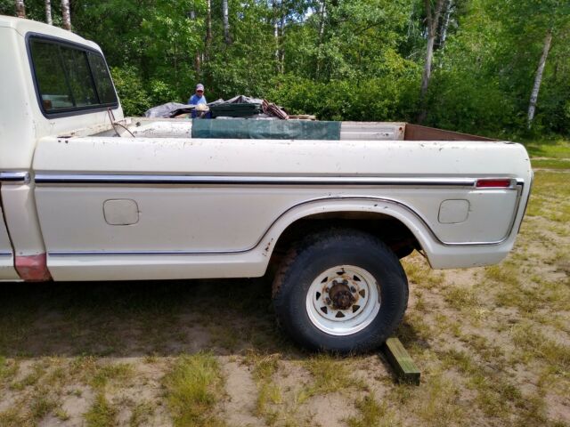 Ford F350 1977 image number 31