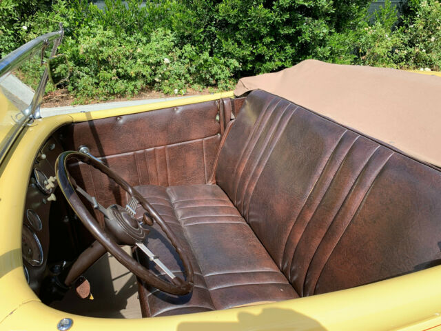 Ford Deluxe Roadster 1936 image number 44